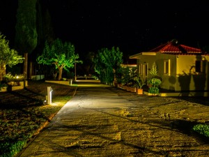 Cypressgardenvillas-night.jpg